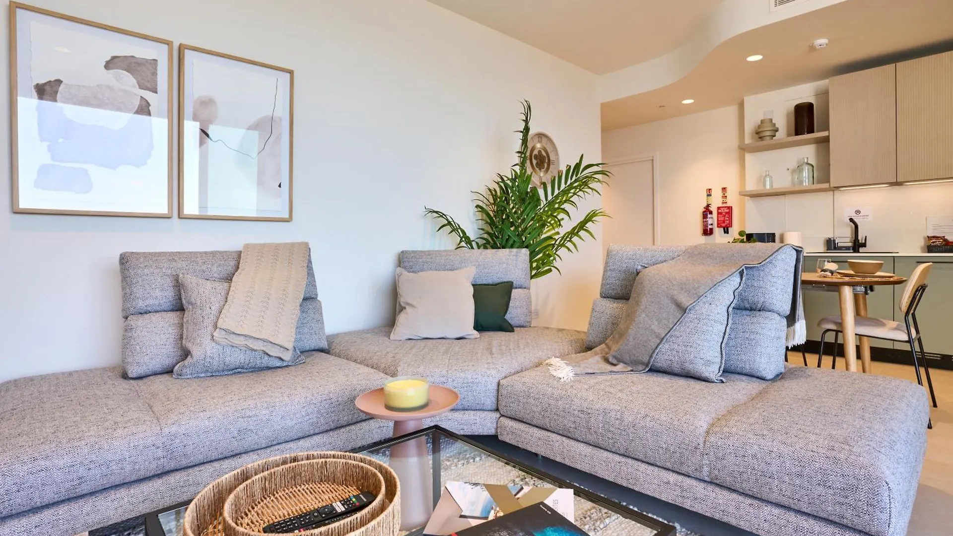 Enchanting One-Bedroom Apartment On 25Th Floor San Julián 0*,  Malta