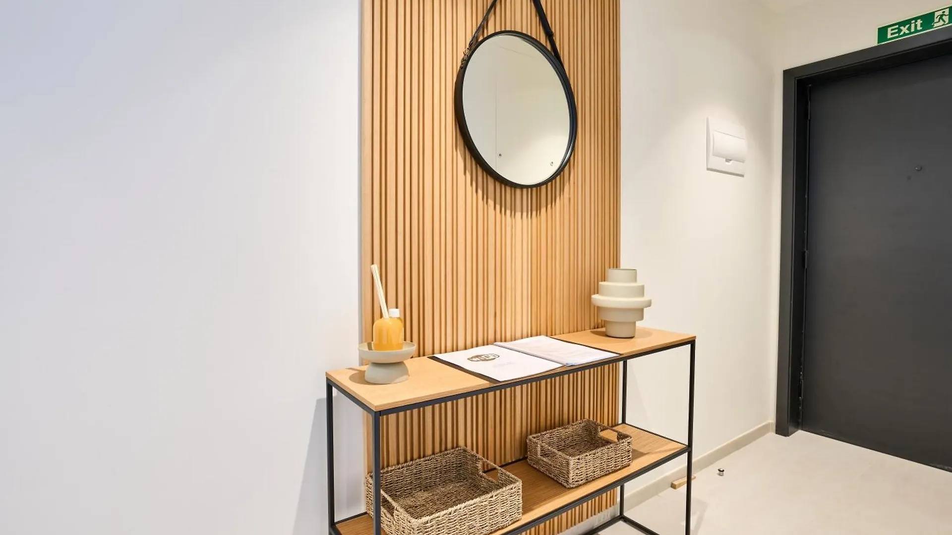 Enchanting One-Bedroom Apartment On 25Th Floor Сент Джулианс Мальта