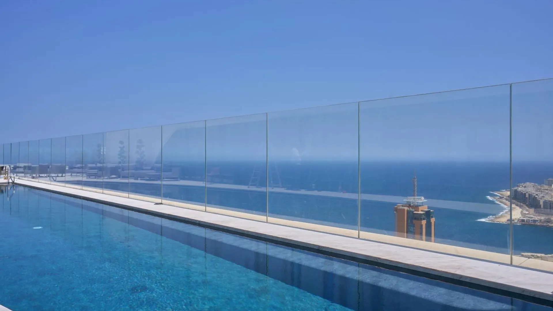 Enchanting One-Bedroom Apartment On 25Th Floor Сент Джулианс