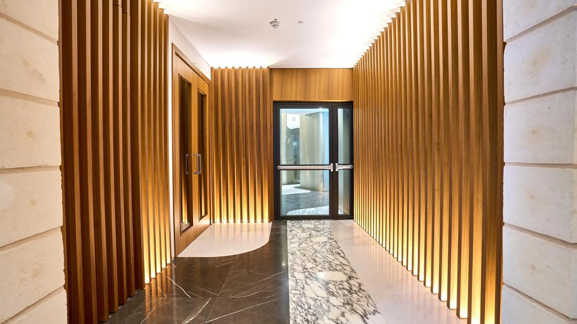 Enchanting One-Bedroom Apartment On 25Th Floor Сент Джулианс